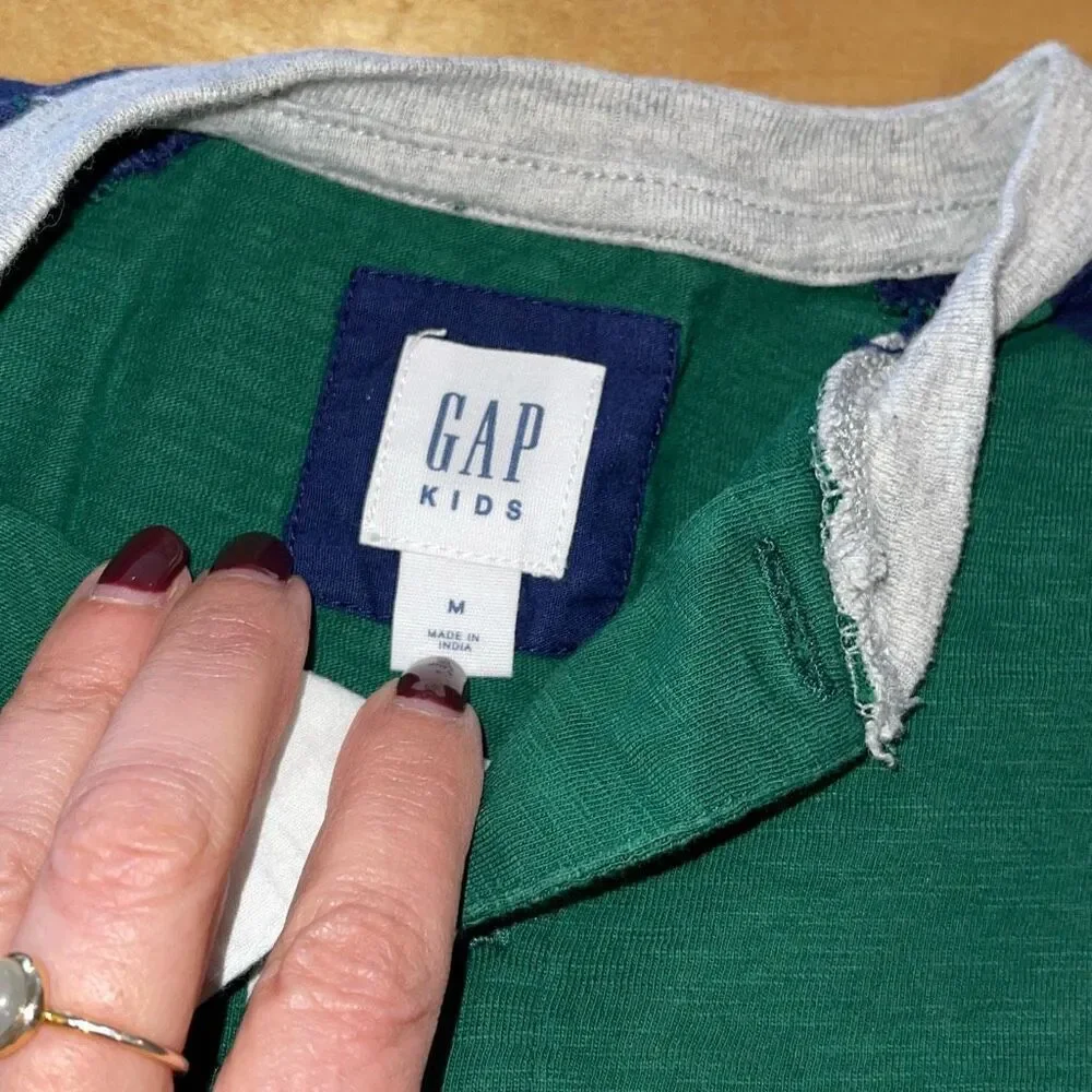 Gap Boys XS green &‎ navy Henley-style long-sleeve tee size Medium